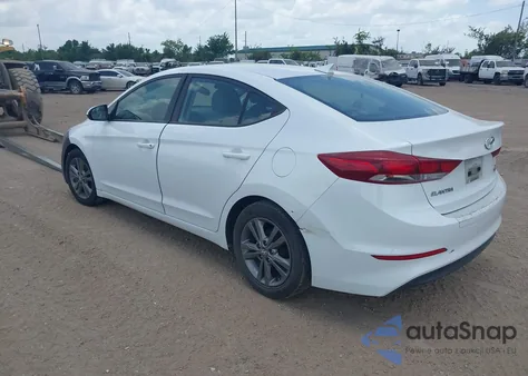 2017 Hyundai Elantra Se z USA, uszkodzony, nr VIN 5NPD84LF7HH043315